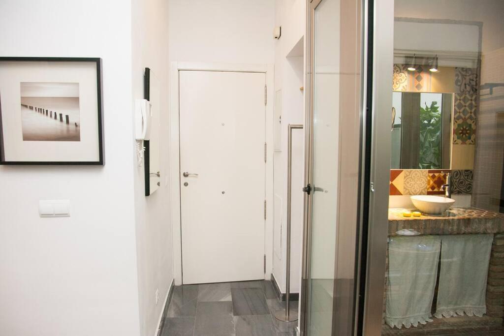 Beautiful Silent Apartment Private Parking Σεβίλλη Εξωτερικό φωτογραφία